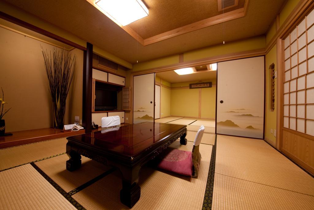 Ryokan Sennari  Beppu Exteriör bild