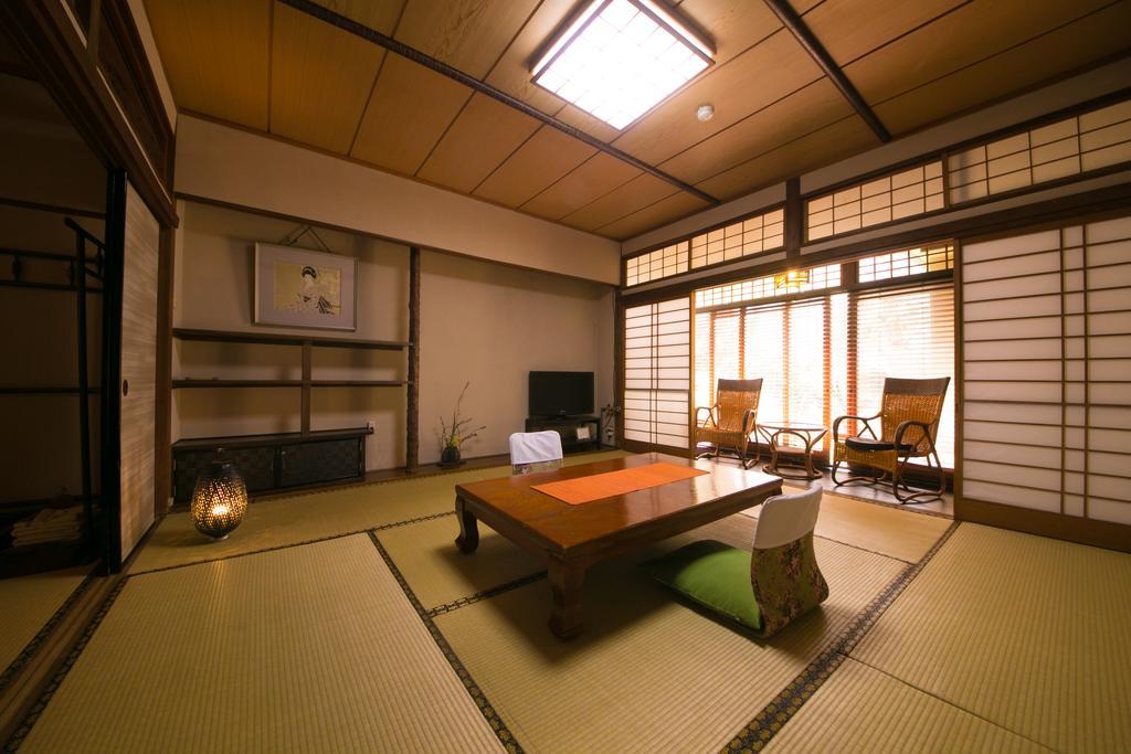 Ryokan Sennari  Beppu Exteriör bild