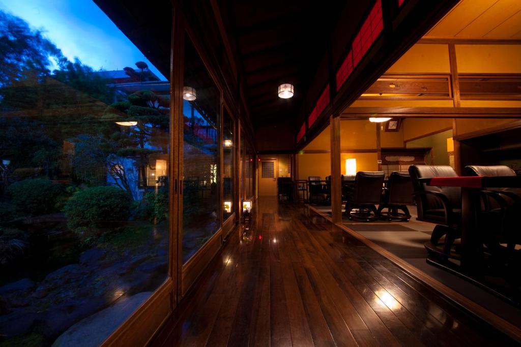 Ryokan Sennari  Beppu Exteriör bild