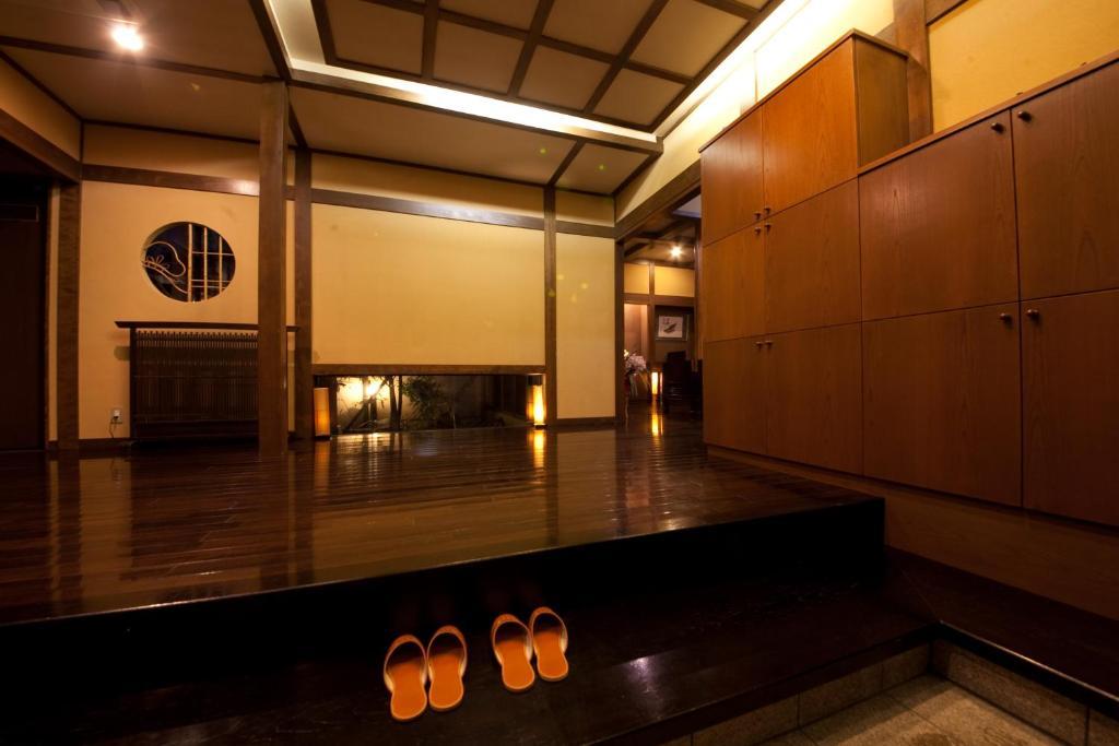 Ryokan Sennari  Beppu Exteriör bild