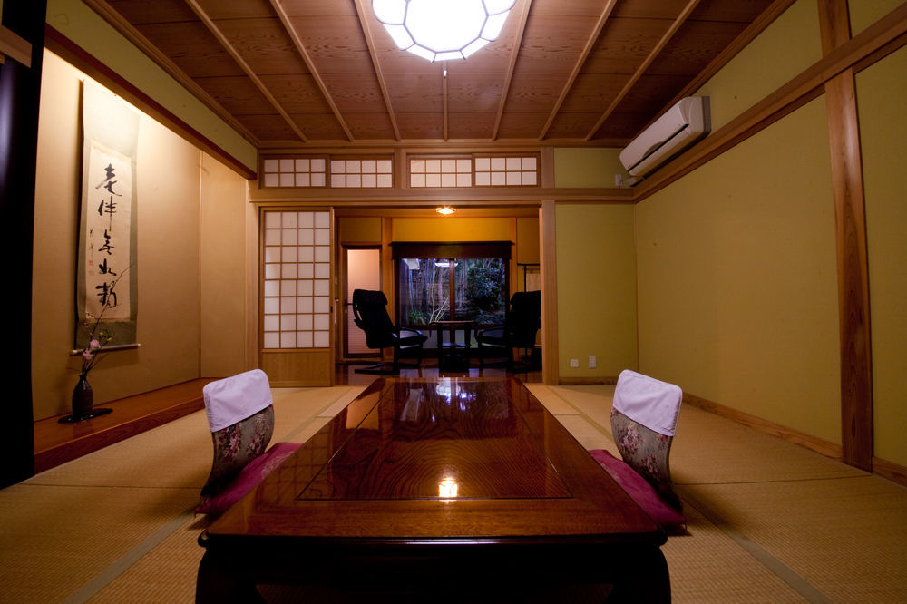 Ryokan Sennari  Beppu Exteriör bild
